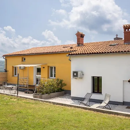 Apartment Borea Strunjan