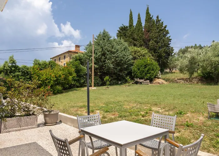 Borea Strunjan Πορτορόζ